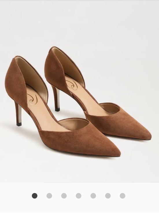 Sam Edelman Shoes - Sam Edelman Viv Suede Pumps
Size 6
